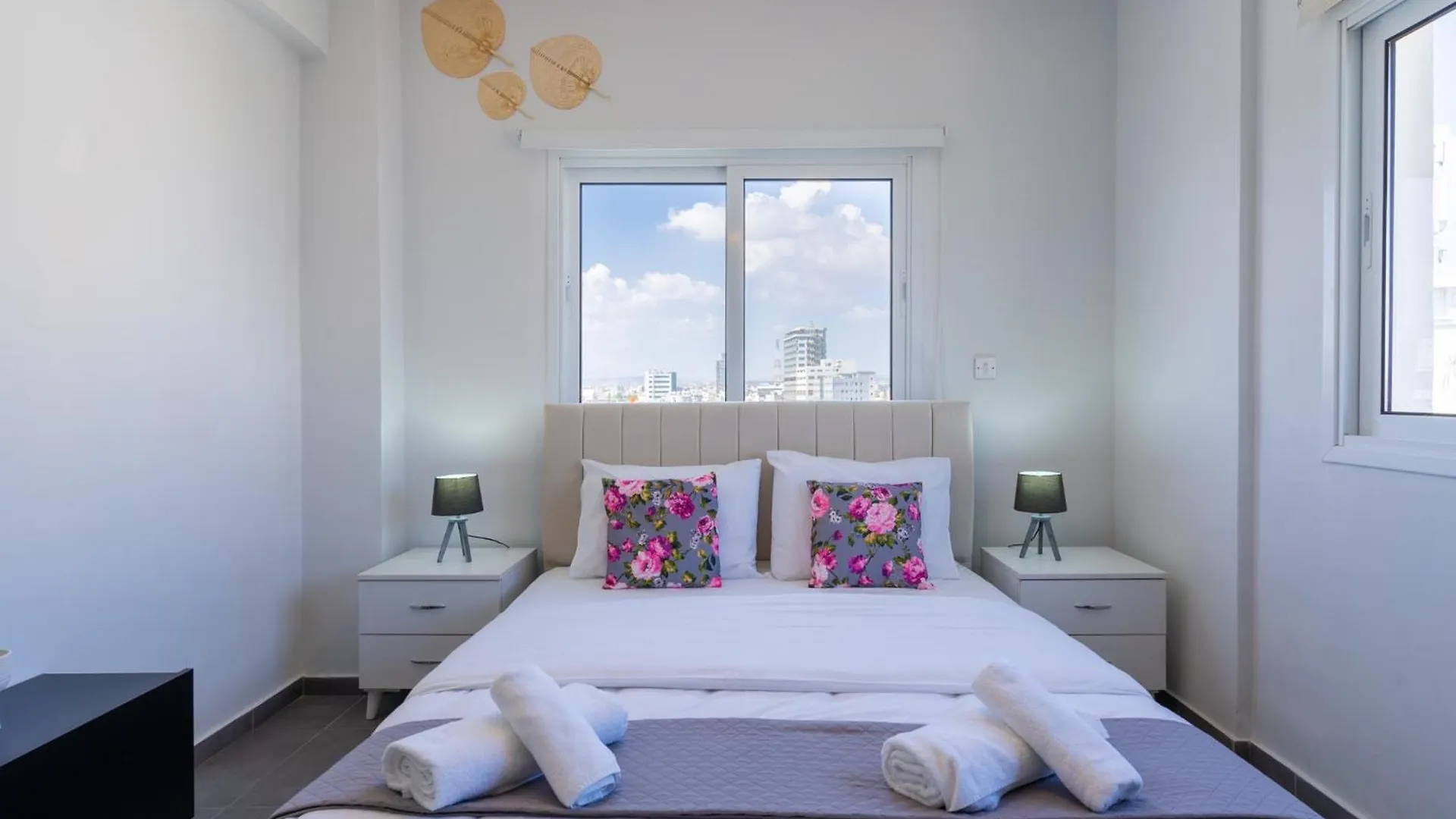 Snobby 2-Bedroom Apartment Larnaca