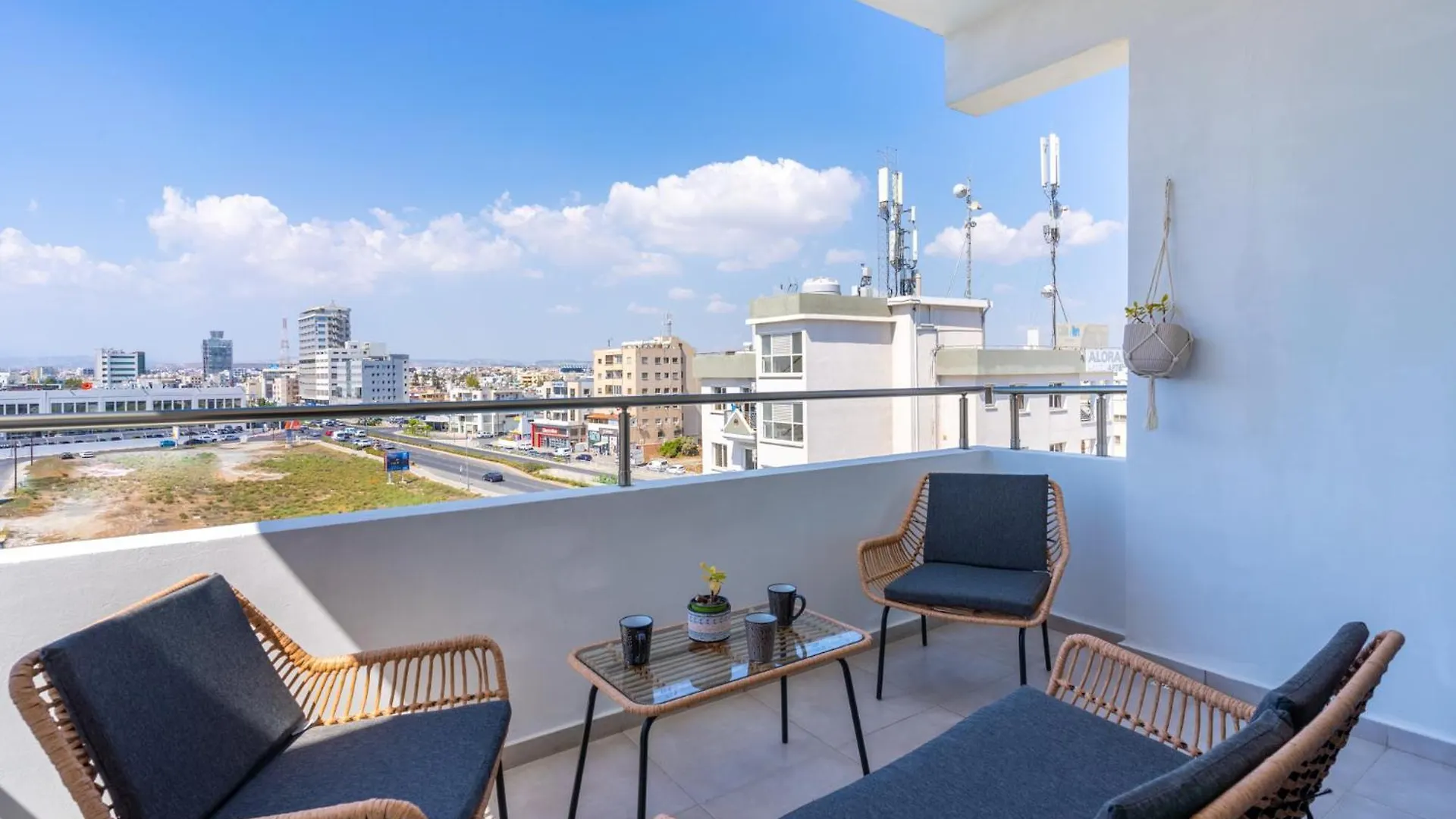 Snobby 2-Bedroom Apartment Larnaca Cyprus